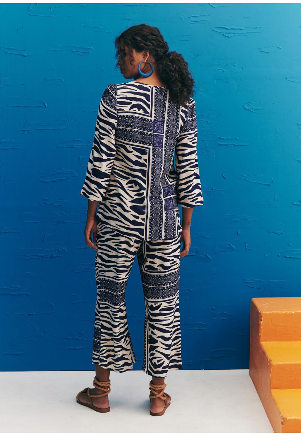 Bata Manga Longa Estampada Las Cebras