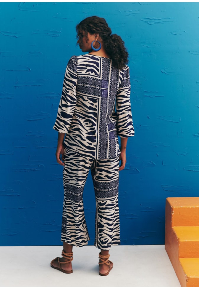 Bata Manga Longa Estampada Las Cebras