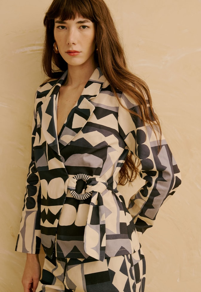 Blazer com Detalhe Argola Estampado Quilt