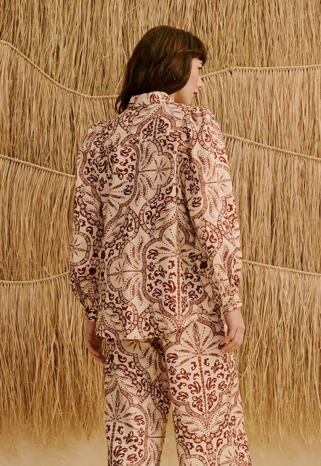 Blazer com Manga Bufante Estampado Palmas Del Sol Vista Traseira