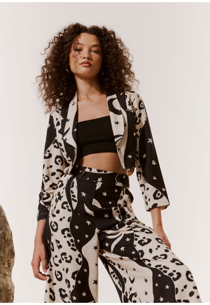 Blazer Cropped Estampado Savana