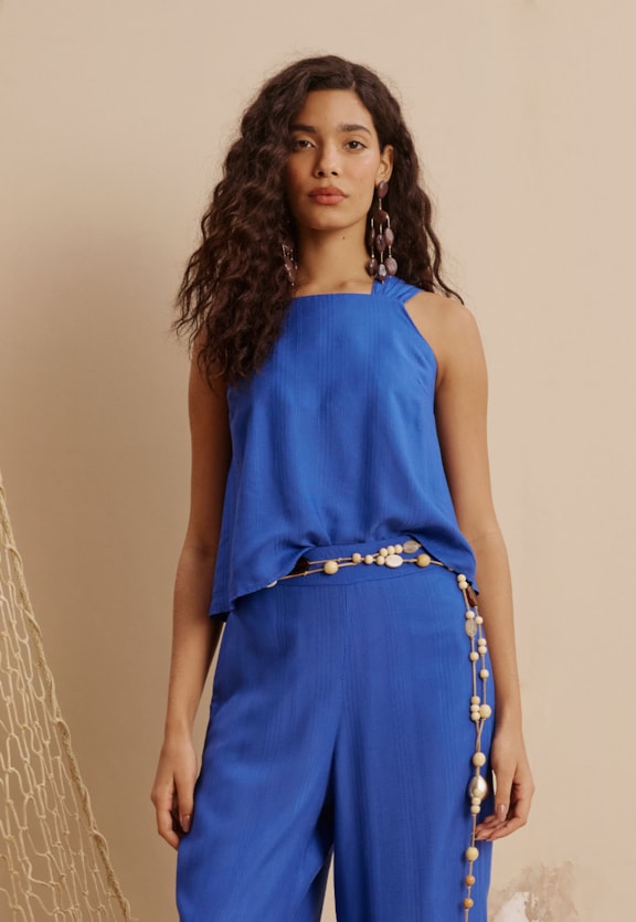 Blusa Alça Nó Liso Vista Frontal