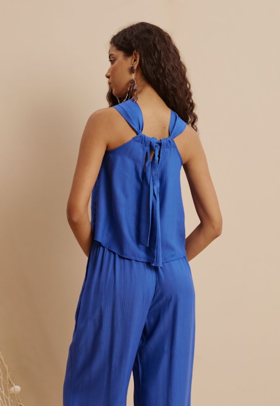 Blusa Alça Nó Liso Vista Traseira