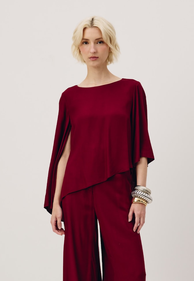 Blusa Ampla com Pontas