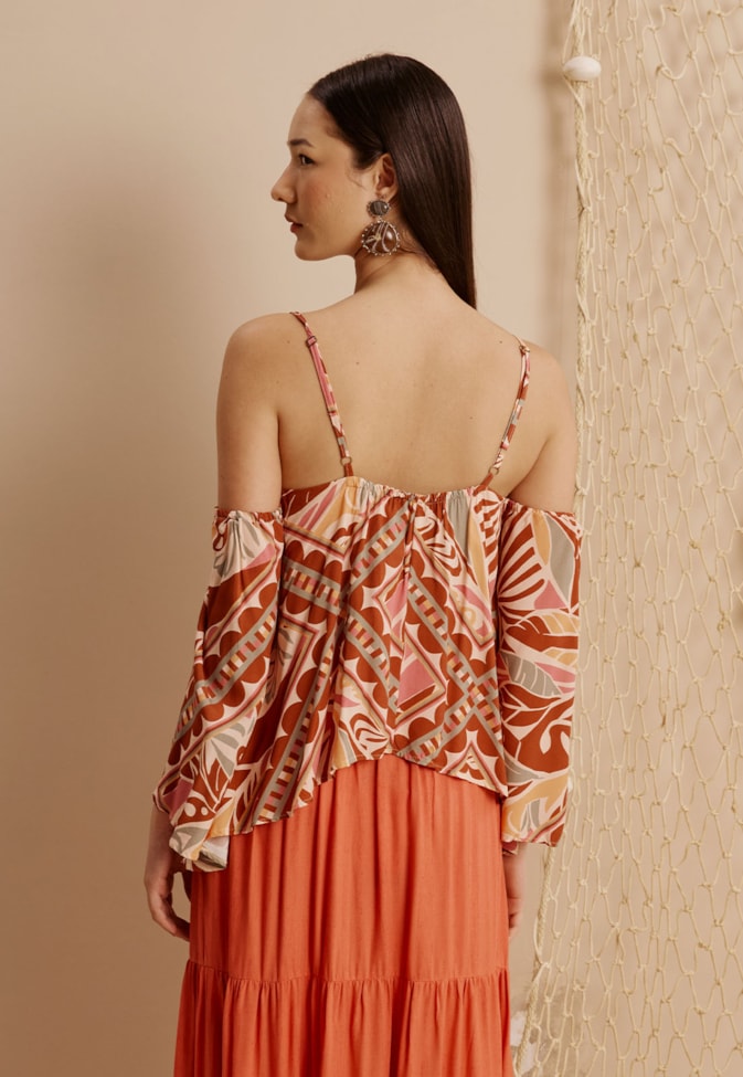 Blusa Ampla Ombro Vazado Estampado Azulejaria