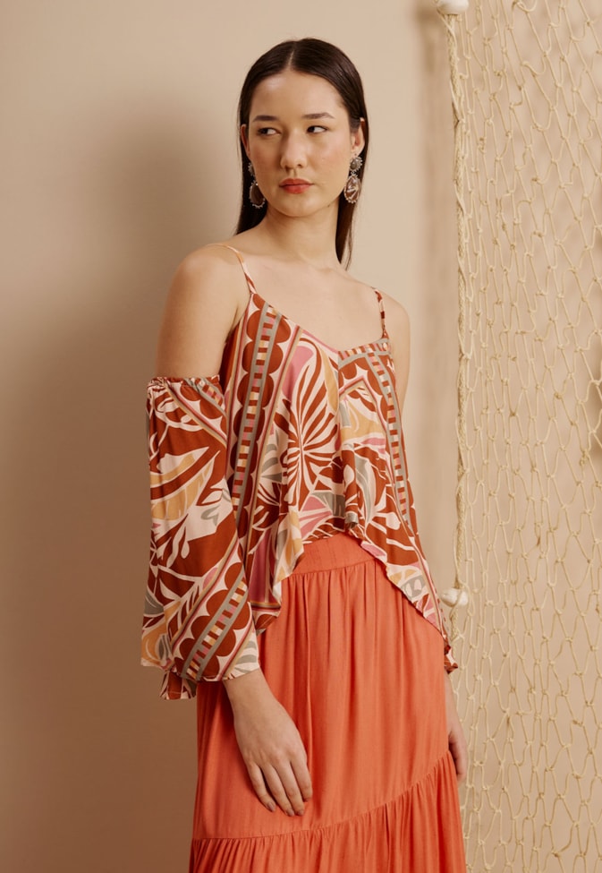 Blusa Ampla Ombro Vazado Estampado Azulejaria