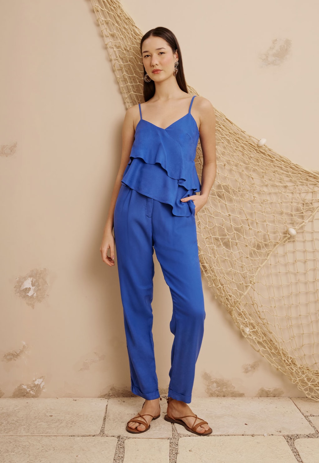 Blusa Assimétrica Camadas