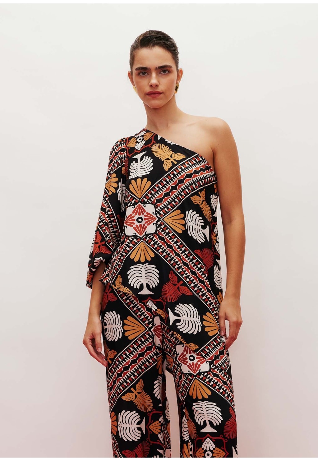 Blusa Assimétrica Manga Longa Estampada Baião