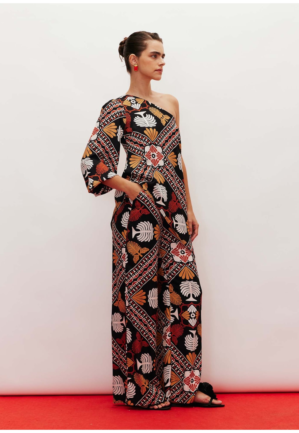 Blusa Assimétrica Manga Longa Estampada Baião