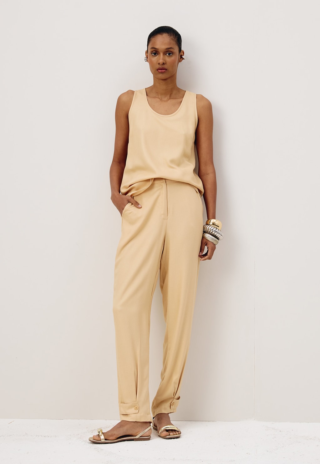 Blusa Básica Alça Larga