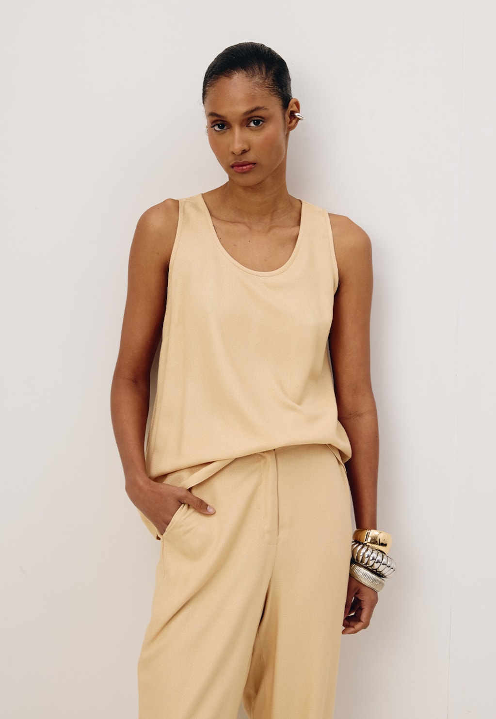 Blusa Básica Alça Larga