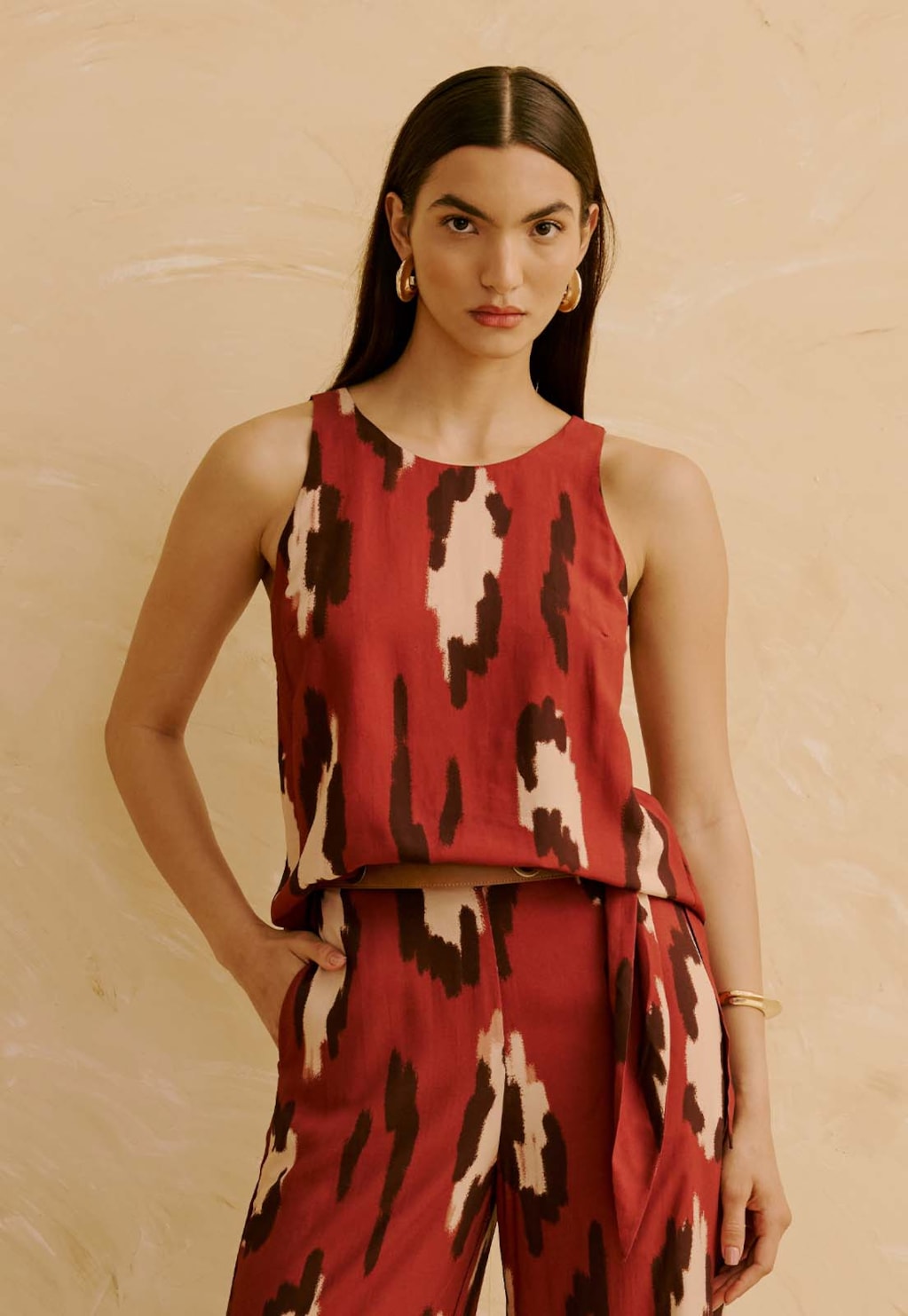 Blusa Básica Estampada Chimu Marrom