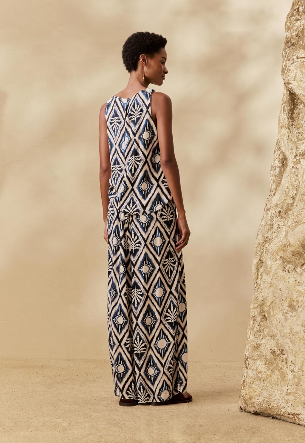 Blusa Básica Estampada Inti