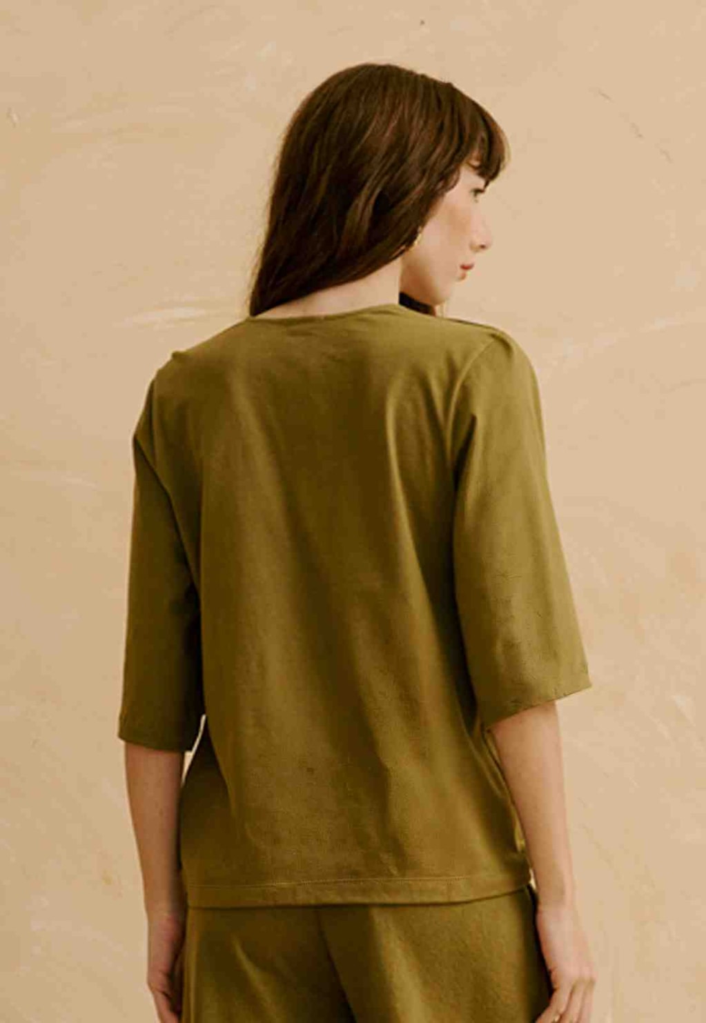 Blusa Bata Lisa Aplicação