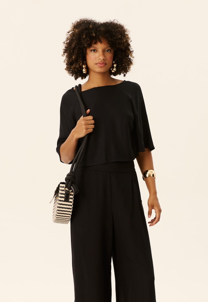 Blusa com Manga Cava Raglam