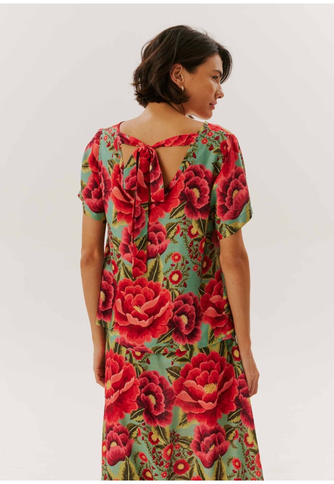 Blusa Decote Canoa Laço Costas Estampado Flor Paraense