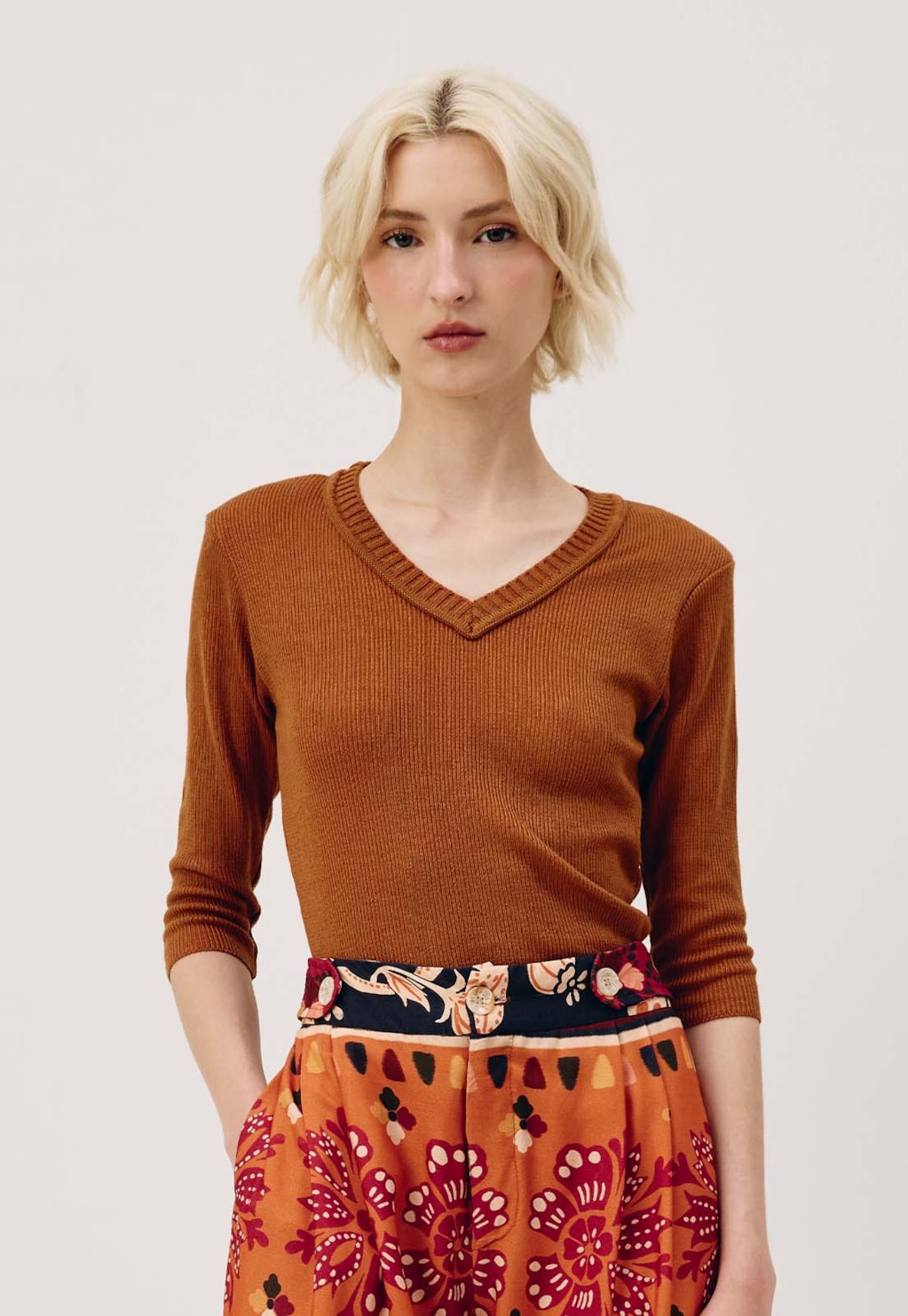 Blusa Decote V Tricot