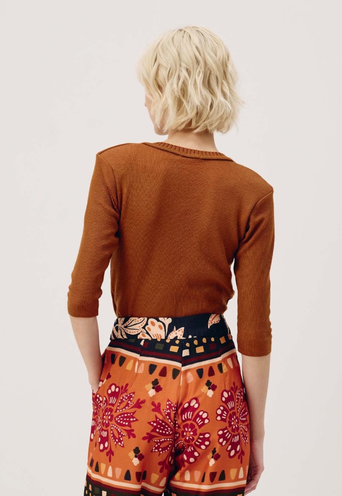 Blusa Decote V Tricot