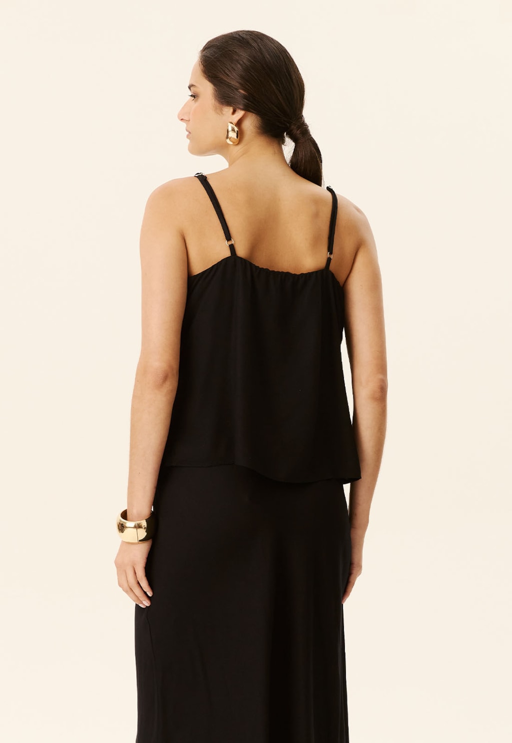 Blusa Detalhe Contas