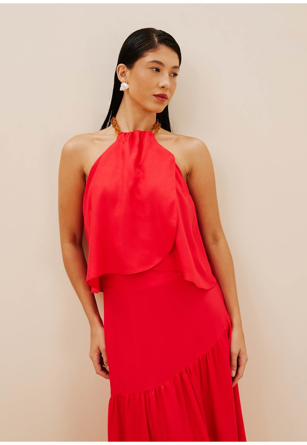 Blusa Detalhe Corrente Pescoço