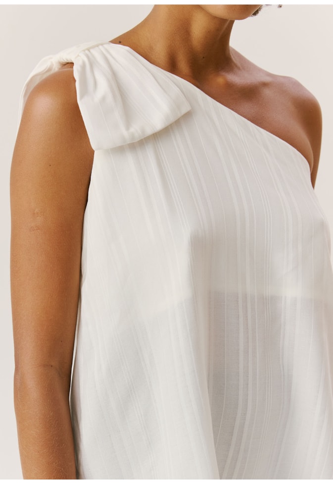 Blusa Detalhe Laço Ombro