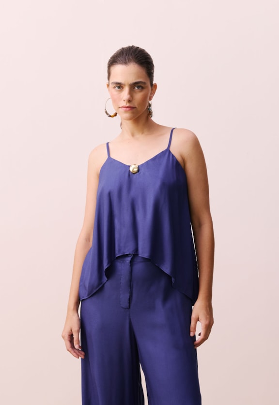 Blusa Detalhe Ponteira Vista Frontal