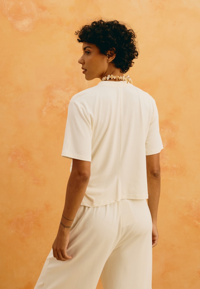 Blusa Detalhe Torcido