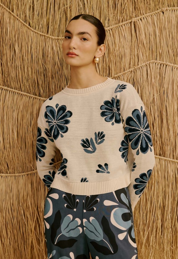 Blusa em Manga Longa Jacquard Cantuta Vista Frontal