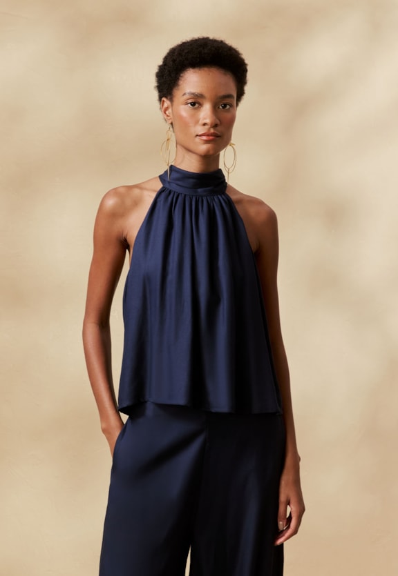 Blusa Gola Alta Vista Frontal