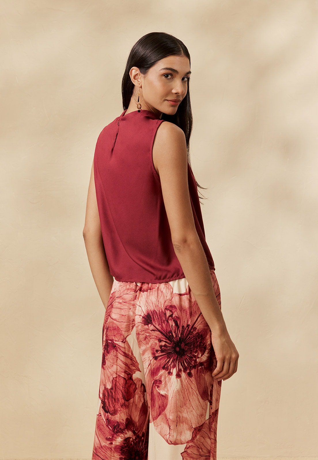 Blusa Gola Degagê Vista Traseira