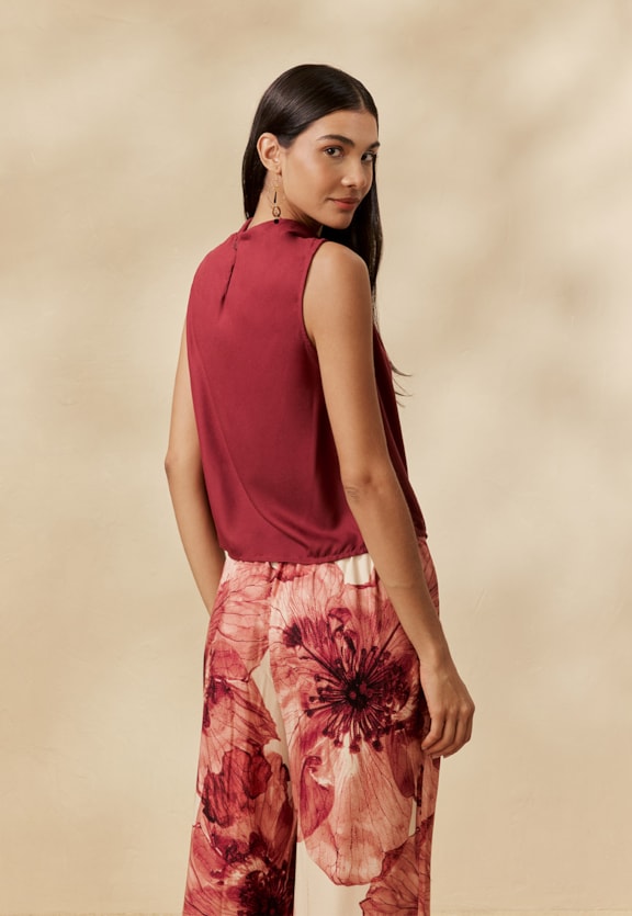 Blusa Gola Degagê Vista Traseira