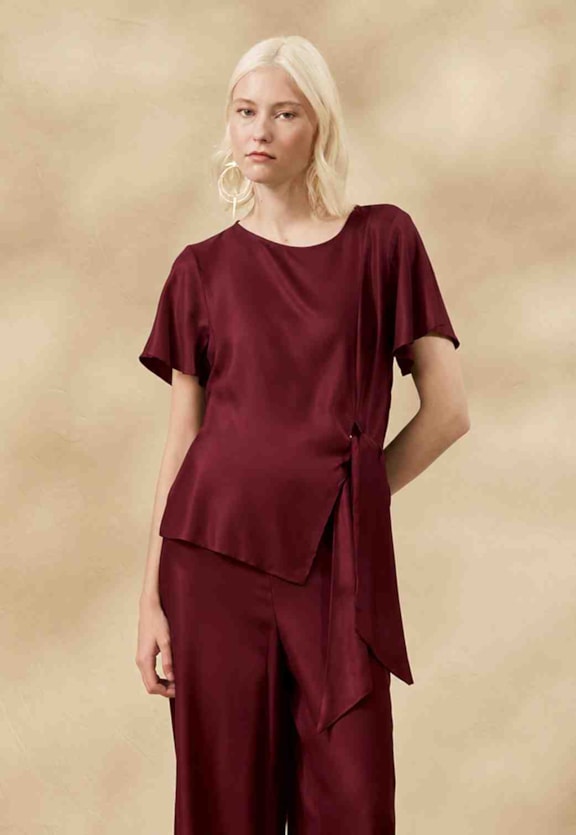 Blusa Lisa Amarração Vista Frontal