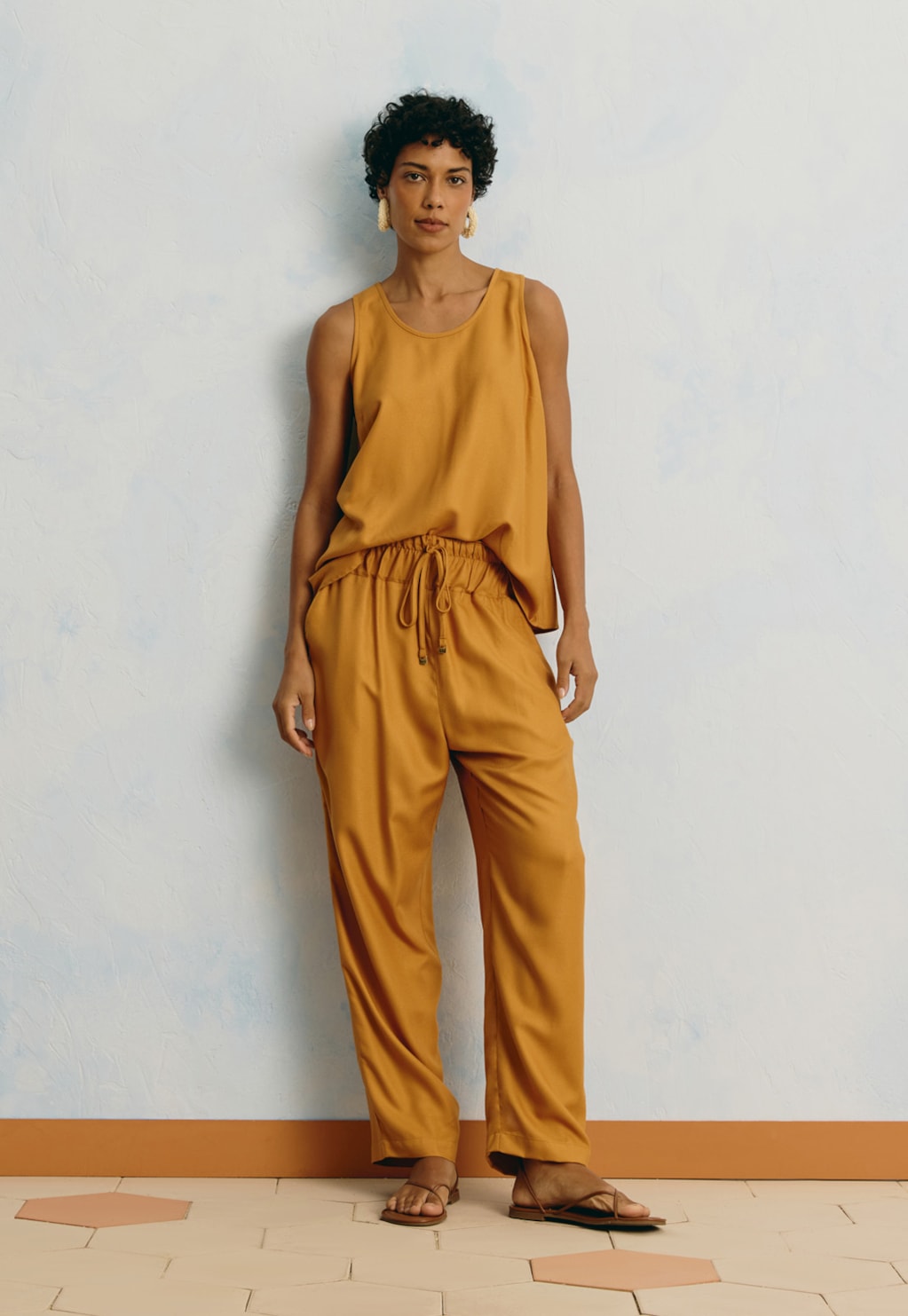 Blusa Lisa Básica