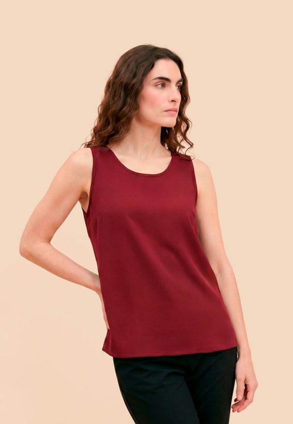 Blusa Lisa Basica com Alça Larga Vista Frontal