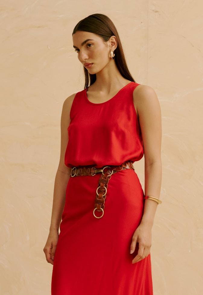 Blusa Lisa Basica com Alça Larga