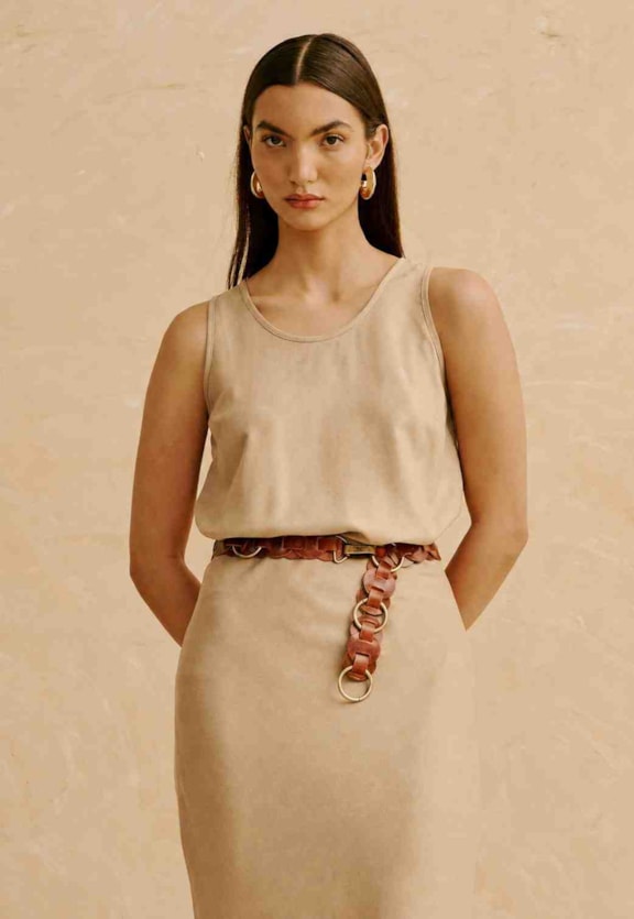 Blusa Lisa Basica com Alça Larga Vista Frontal