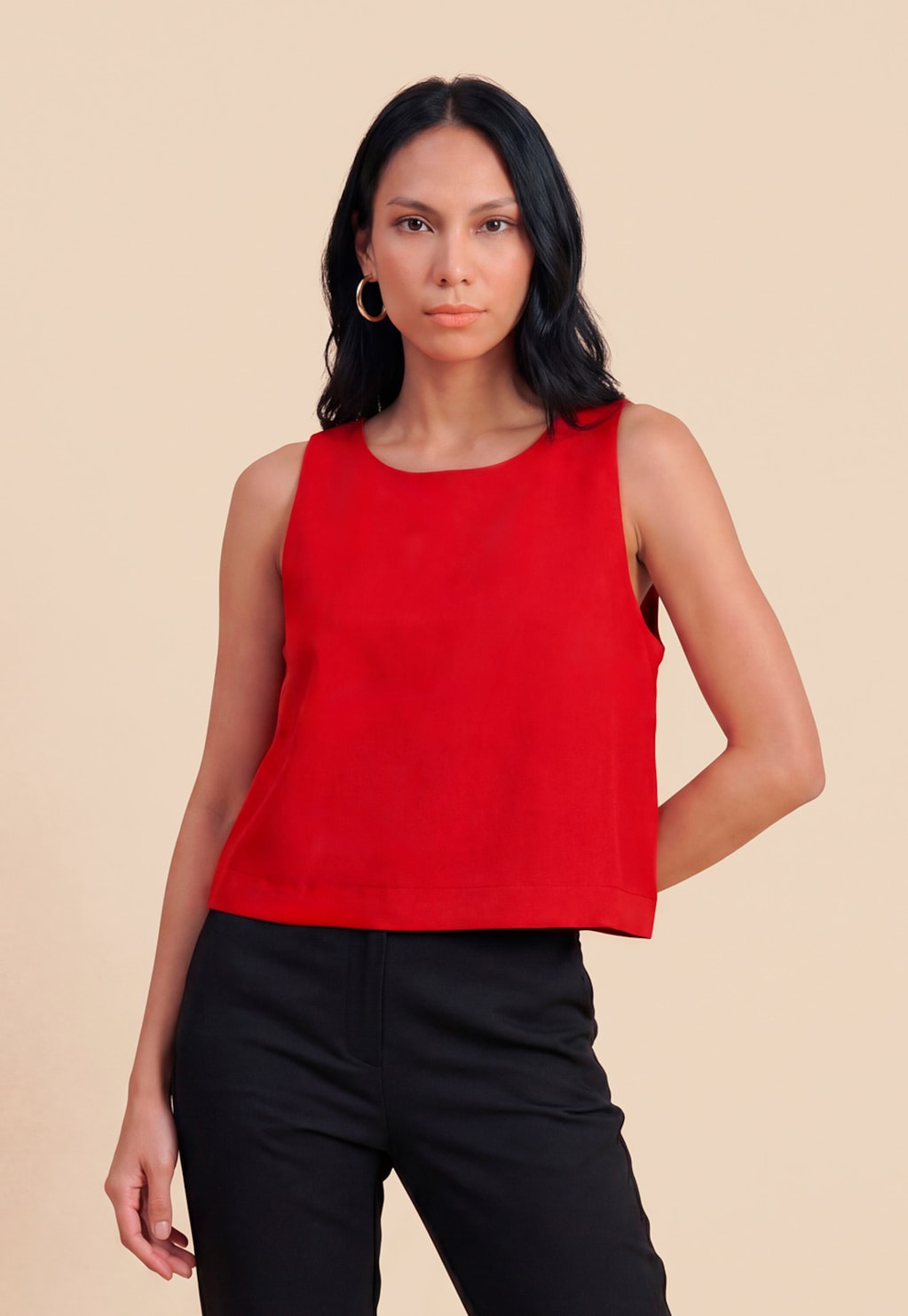 Blusa Lisa Básica Quadradinha