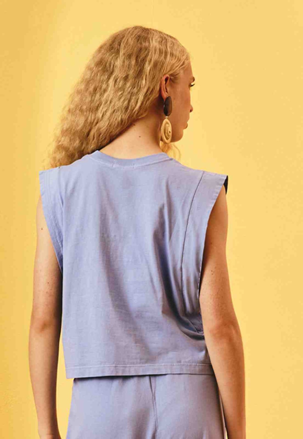 Blusa Lisa Manga Pespontada