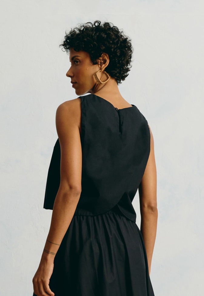 Blusa Lisa Transpassada