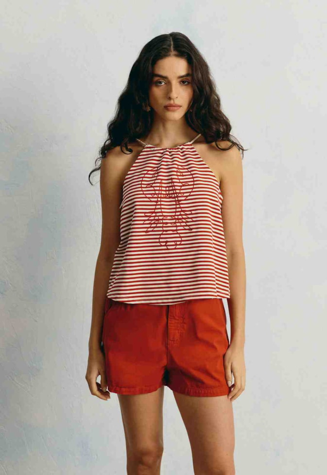 Blusa Listrada Bordado Lagosta