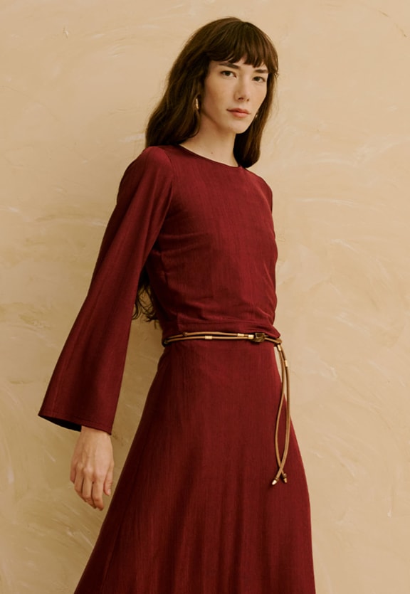 Blusa Malha Cropped Manga Ampla Vista Frontal