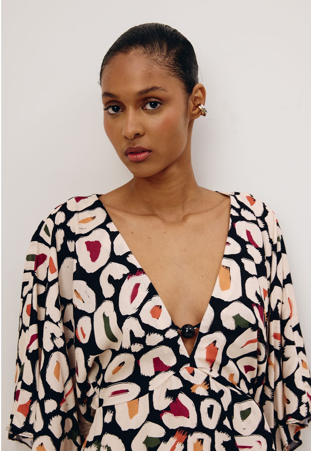 Blusa Manga Ampla Detalhe Ponteira Estampada Onza