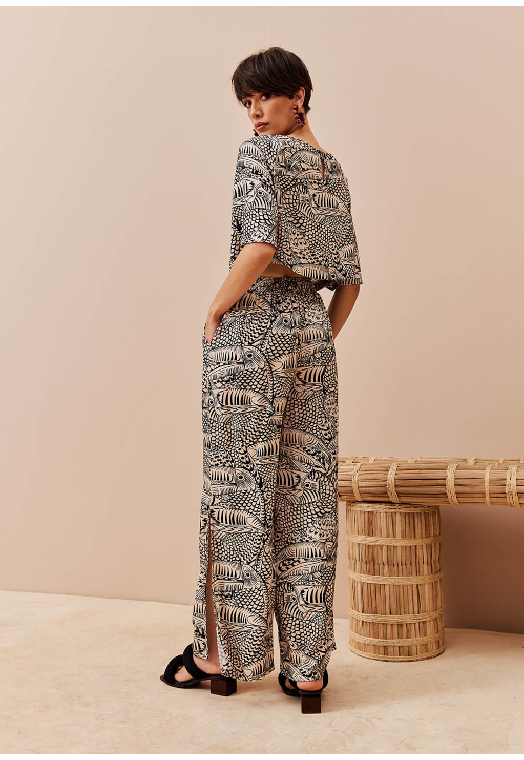 Blusa Manga Ampla Estampada Tucán