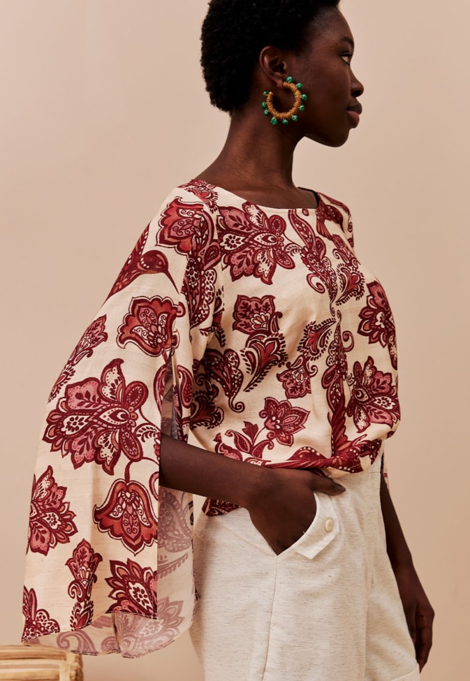 Blusa Manga com Fenda Estampada Cuyo