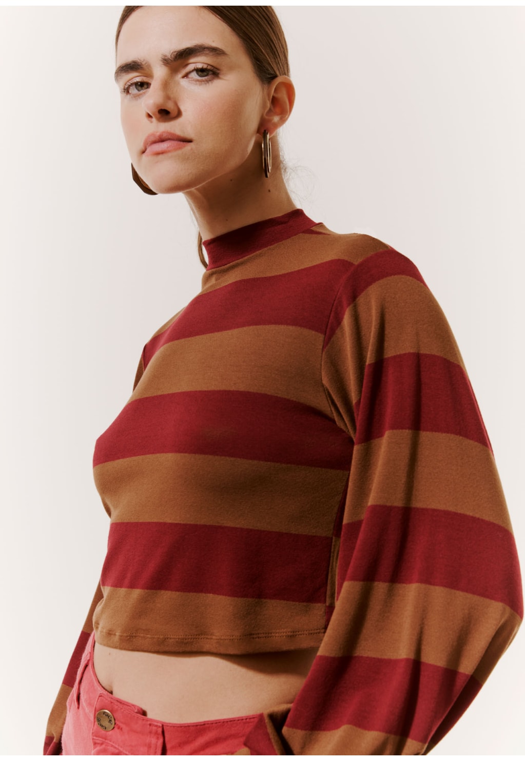 Blusa Manga Longa com Pregas Listrada