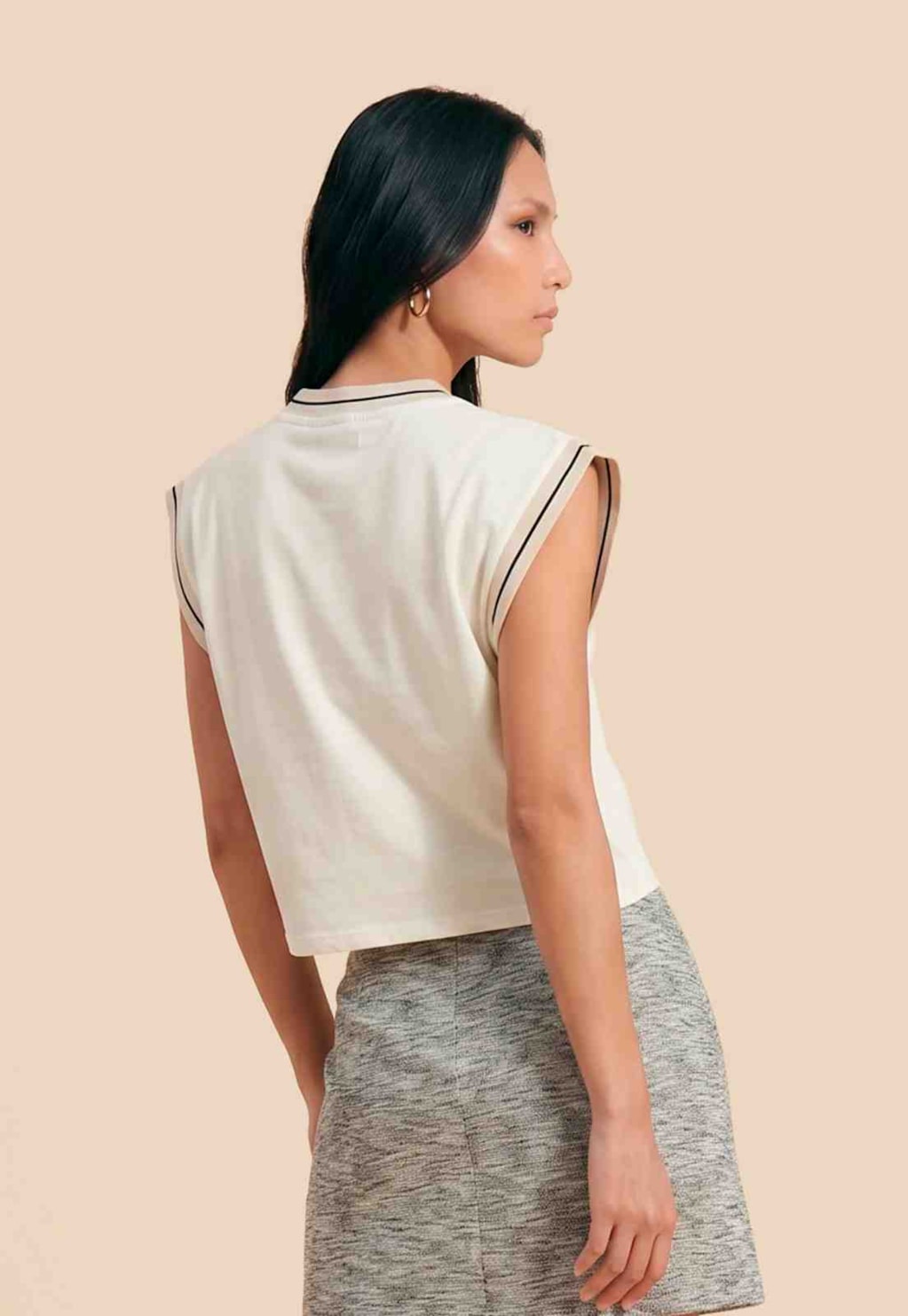 Blusa Moletinho Rib Decote E Cava