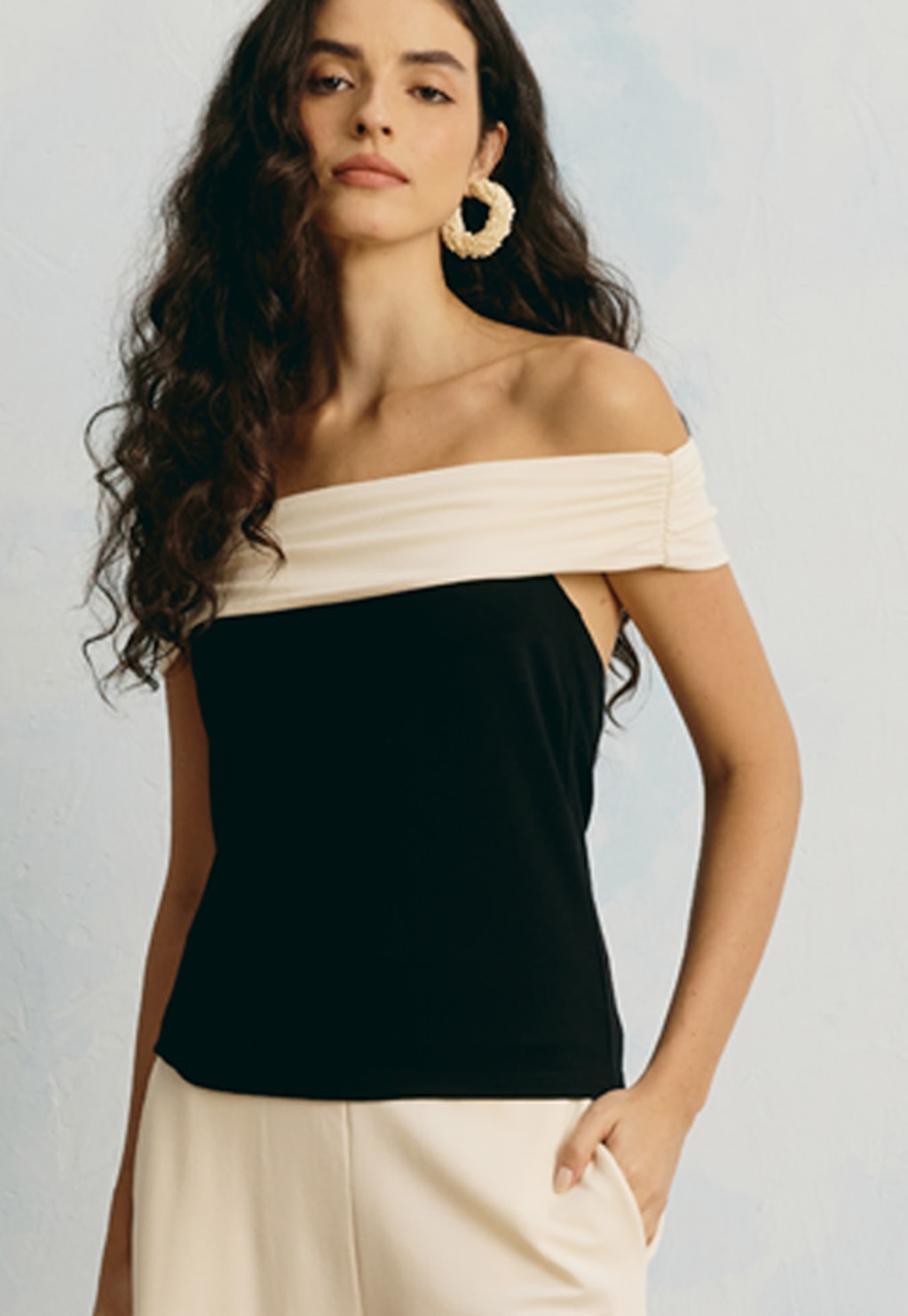 Blusa Ombro A Ombro Decote Costas