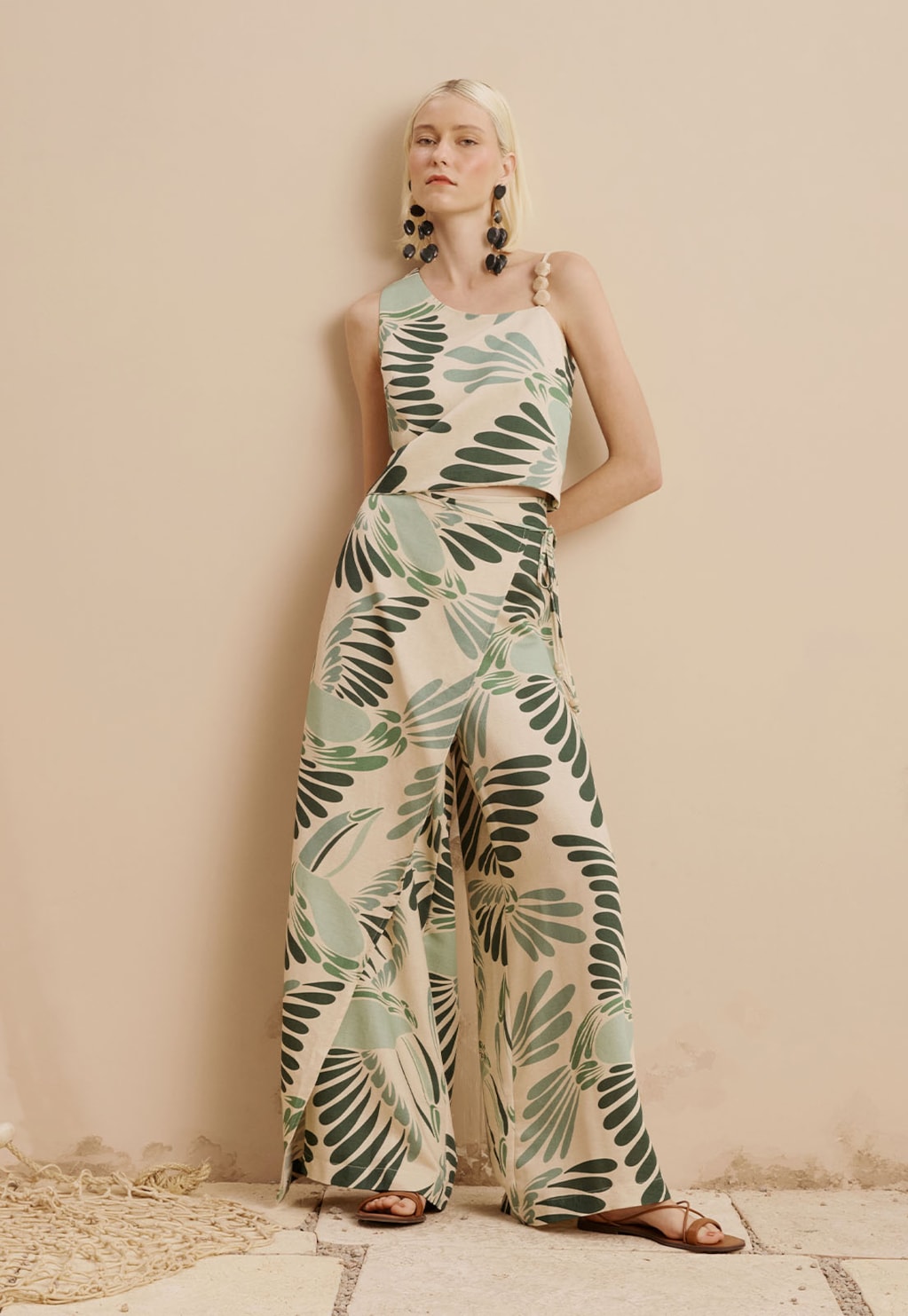 Blusa Ponteiras Estampada Tucano Toco