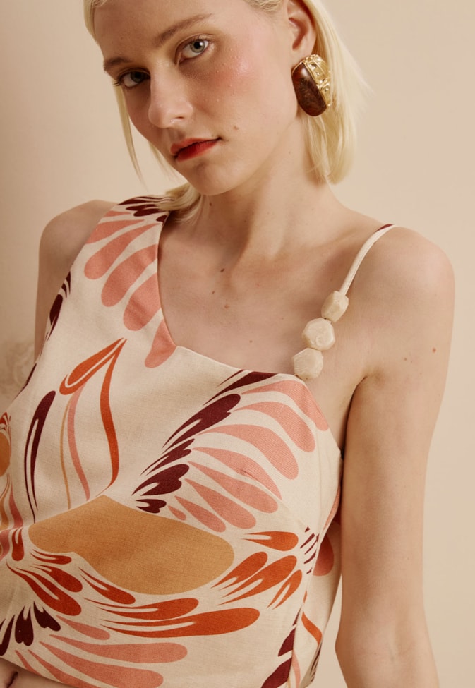 Blusa Ponteiras Estampada Tucano Toco