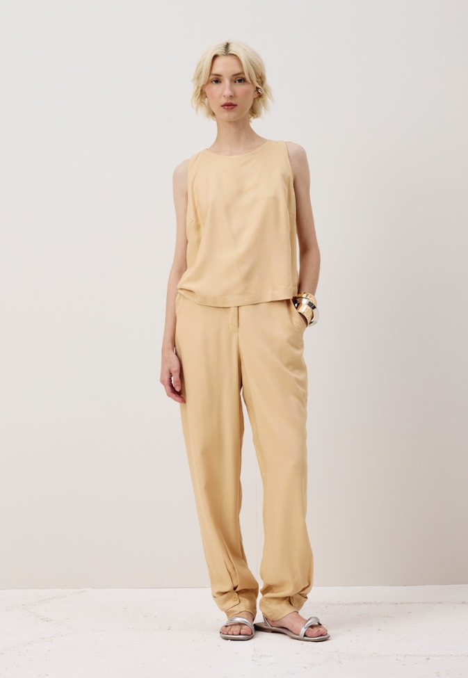 Blusa Quadradinha com Gota 